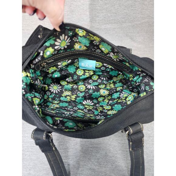 The Sak Black Rectangular woven shoulder bag with floral print liner - Picture 6 of 11